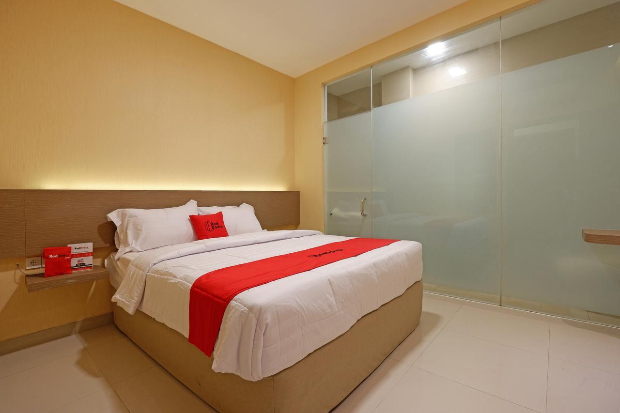 Reddoorz Plus Near Java Mall Semarang Hotel Eksteriør billede